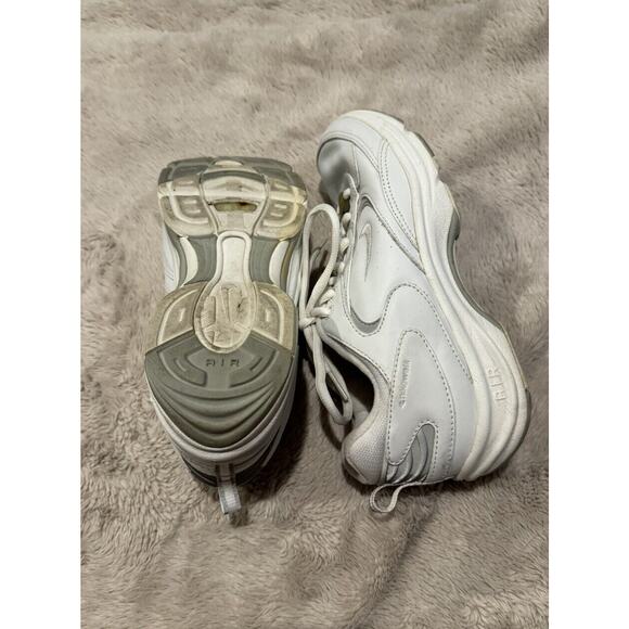 Vintage Nike Air Walk Essential III Shoes Men's 8 White Sneakers 191151-111 - Picture 4 of 8